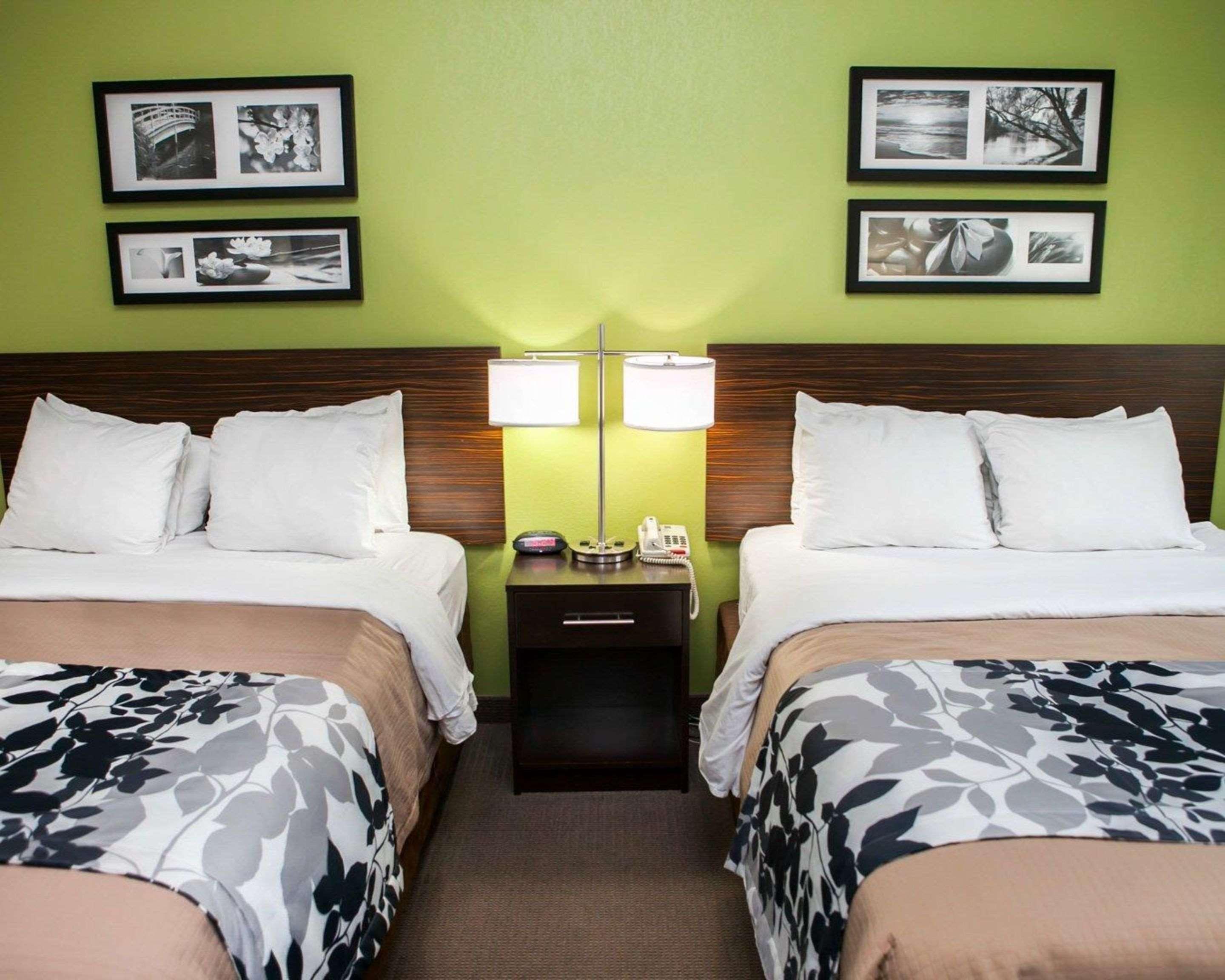 Sleep & - Hershey North 3*