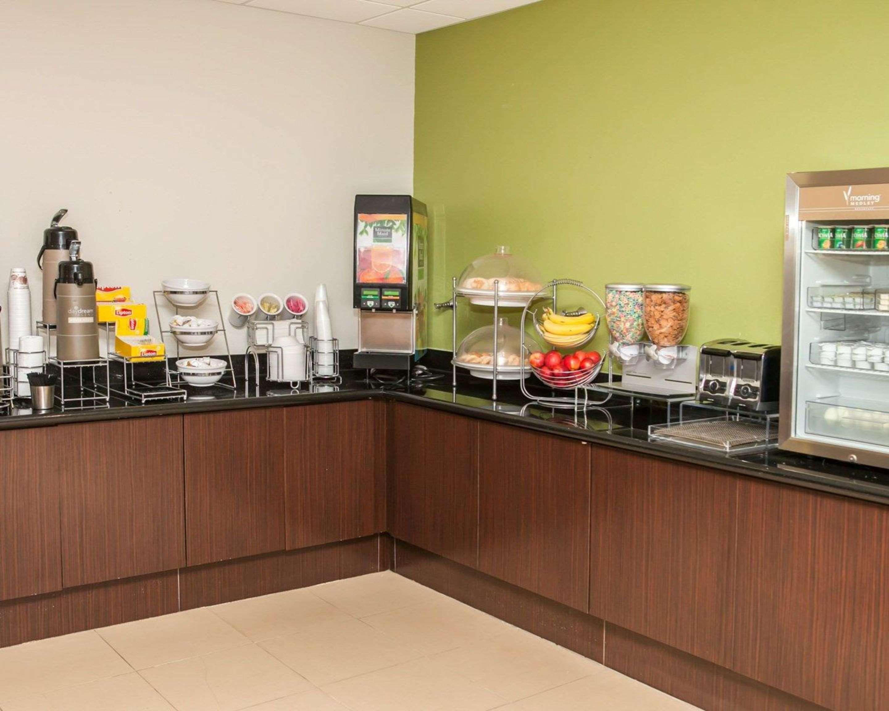 Hotel Sleep & - Hershey North